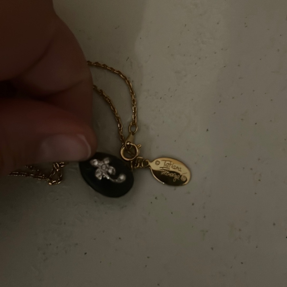 Necklace - Picture 2 of 2